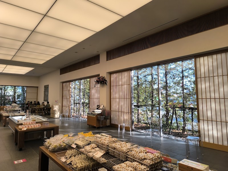 六花亭 旭川豊岡店 